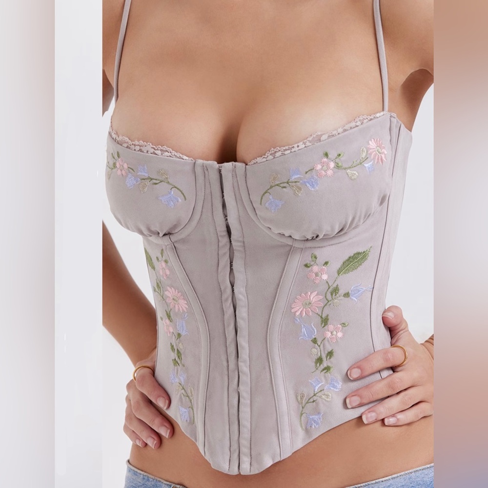 Petunia top